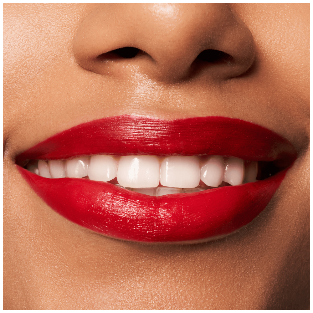 Labial Essence The Slim Stick – Acabado Mate Aterciopelado de Hasta 6 Horas