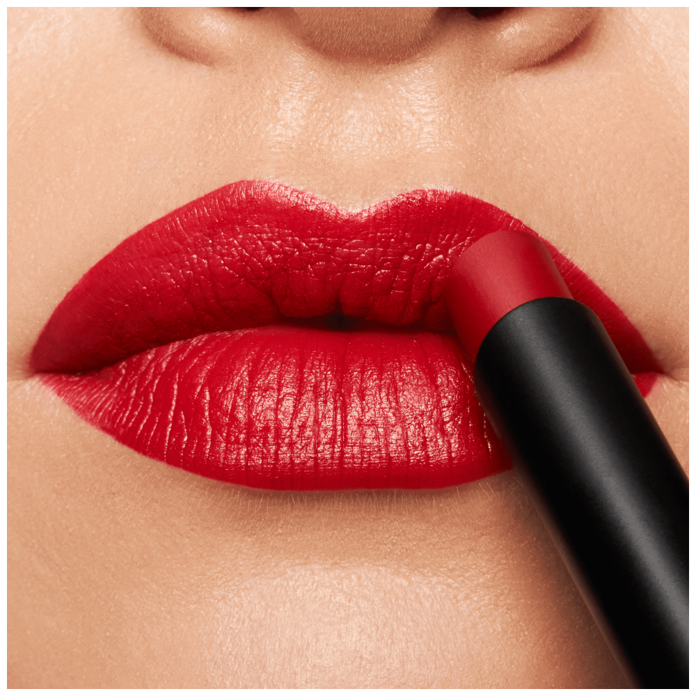 Labial Essence The Slim Stick – Acabado Mate Aterciopelado de Hasta 6 Horas