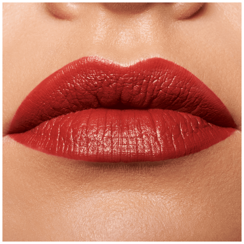 Labial Essence The Slim Stick – Acabado Mate Aterciopelado de Hasta 6 Horas