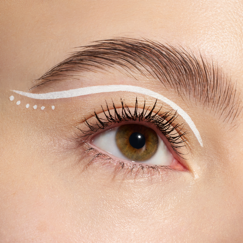 Unleash Your Inner Artist with Lash Princess Liquid Liner - Effortless, Long-Lasting Perfection!